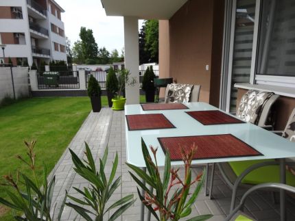 Adele Wellness Apartman1