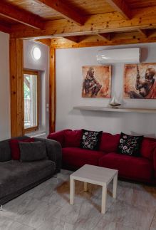 Tieff Apartmanház47