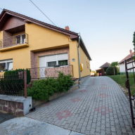 Enikő Apartman