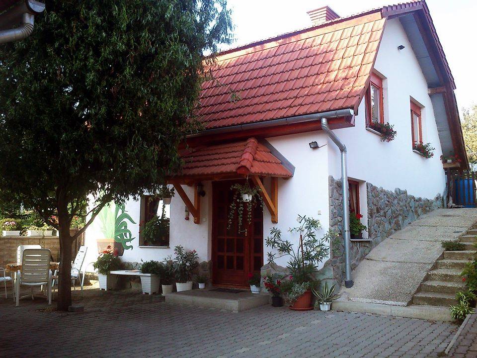 Agávé Apartman – Sárvár
