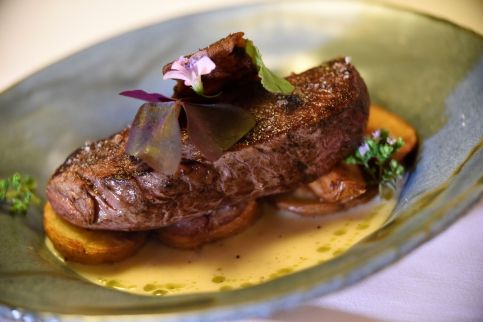 Hubertus-Hof Szálloda és Étterem91