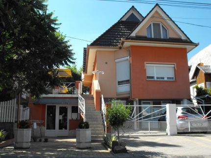 Mónika Apartman4