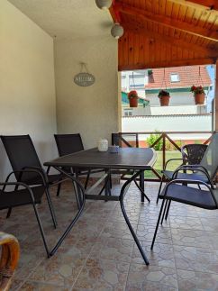 Kata Apartman9