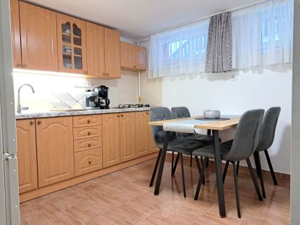Erzsébet Apartmanház14