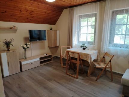 Péhl Nyaralóház44