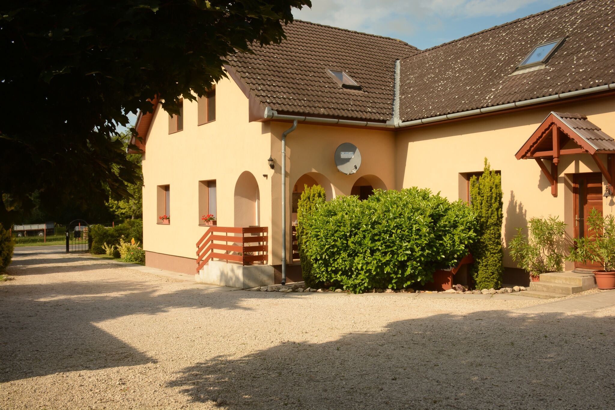 Hajnalka Apartmanház – Kehidakustány fotó 13