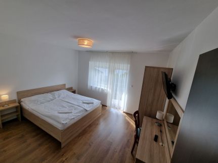 Ádám Apartmanház12