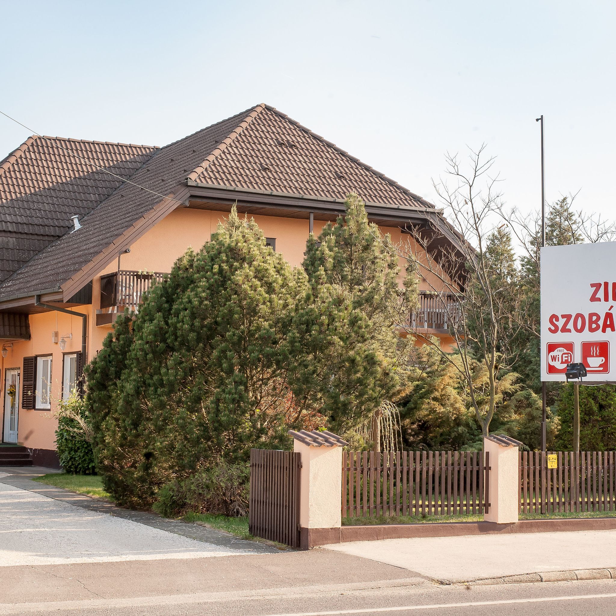 Kecskeméti Panzió – Balatonboglár fotó 3