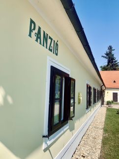 Párizsi Udvar Panzió és Étterem13
