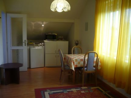 Anikó Apartmanház13