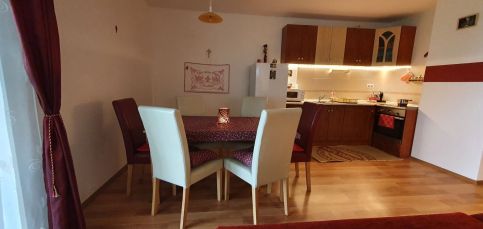 Roberta Apartman8