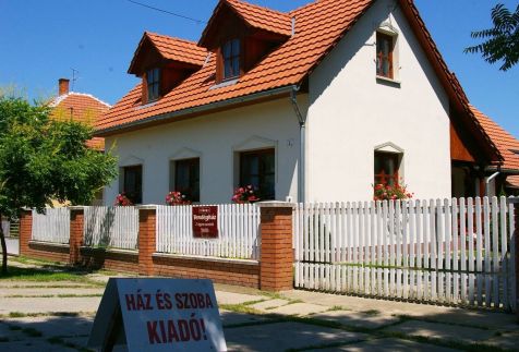Jága Vendégház8