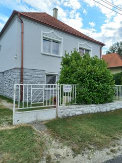 Leander Apartman18