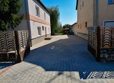 Meggyfa Vendégház12