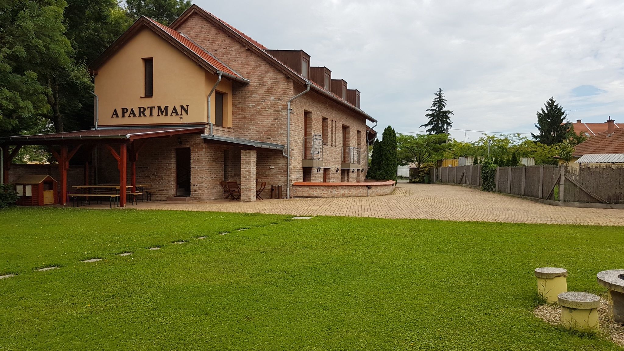 Gyulai-fürdő-apartman Molli – Gyula fotó 12
