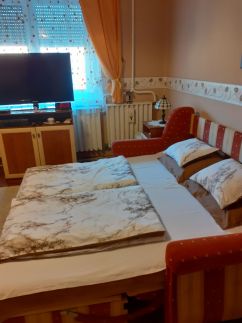 Karkusz Apartman8