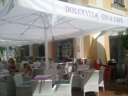 DolceVita Eis Café - Kávézó És Fagylaltozó5