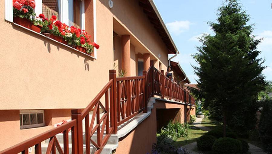 Kenézy Luxus Apartman – Hajdúszoboszló