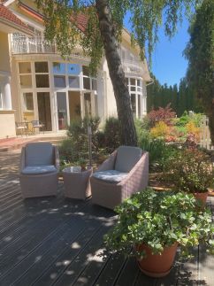 Penta Lux Hotel és Apartman18