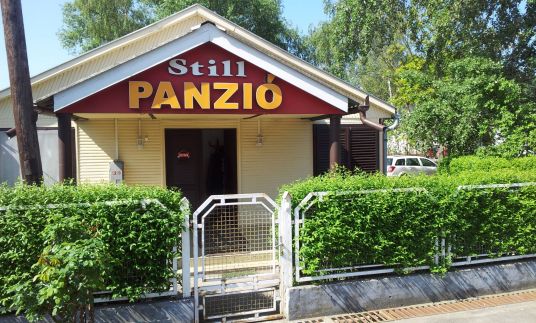 Still Panzió
