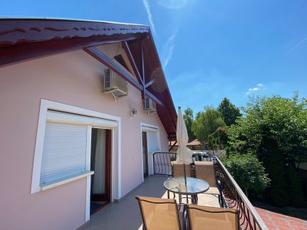 DO-TI Apartmanház23