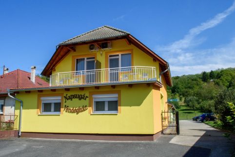 Napsugár Vendégház5