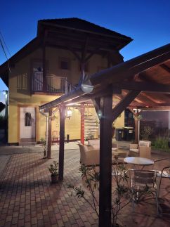 Napsugár Vendégház6