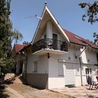 Tarr Apartmanházak Iker Vendégház – Zamárdi