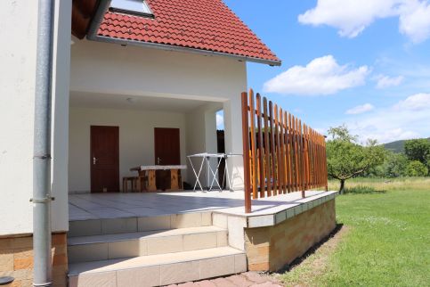 Kati Apartman94