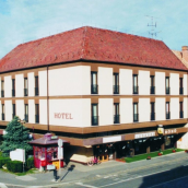 Oroszlán Hotel