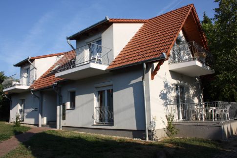 Siesta Apartmanház