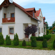 Napraforgó Apartman