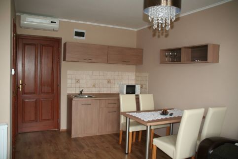 Kiwi Delux Apartman4