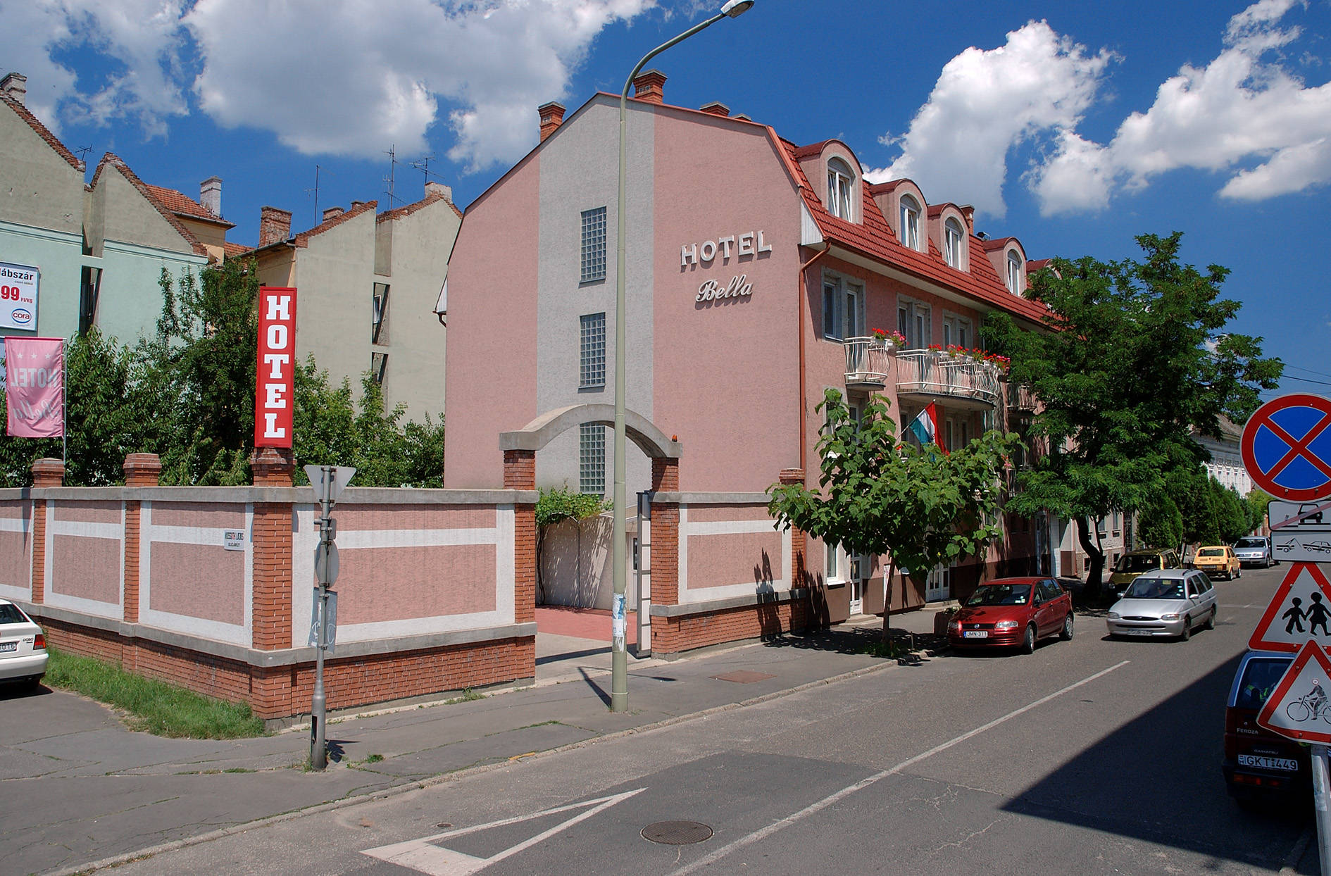 Hotel Bella – Szeged