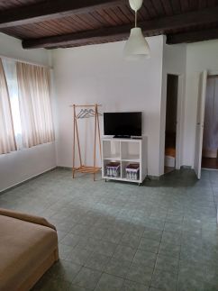 Elza Apartman13