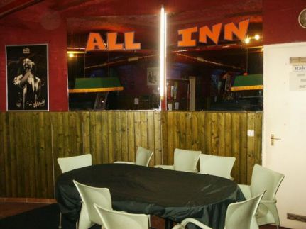 All-Inn Pub3