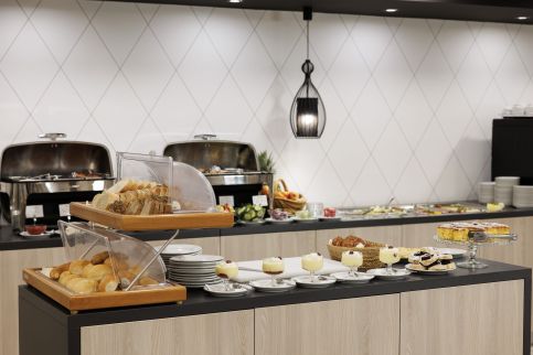VitalMed Hotel30