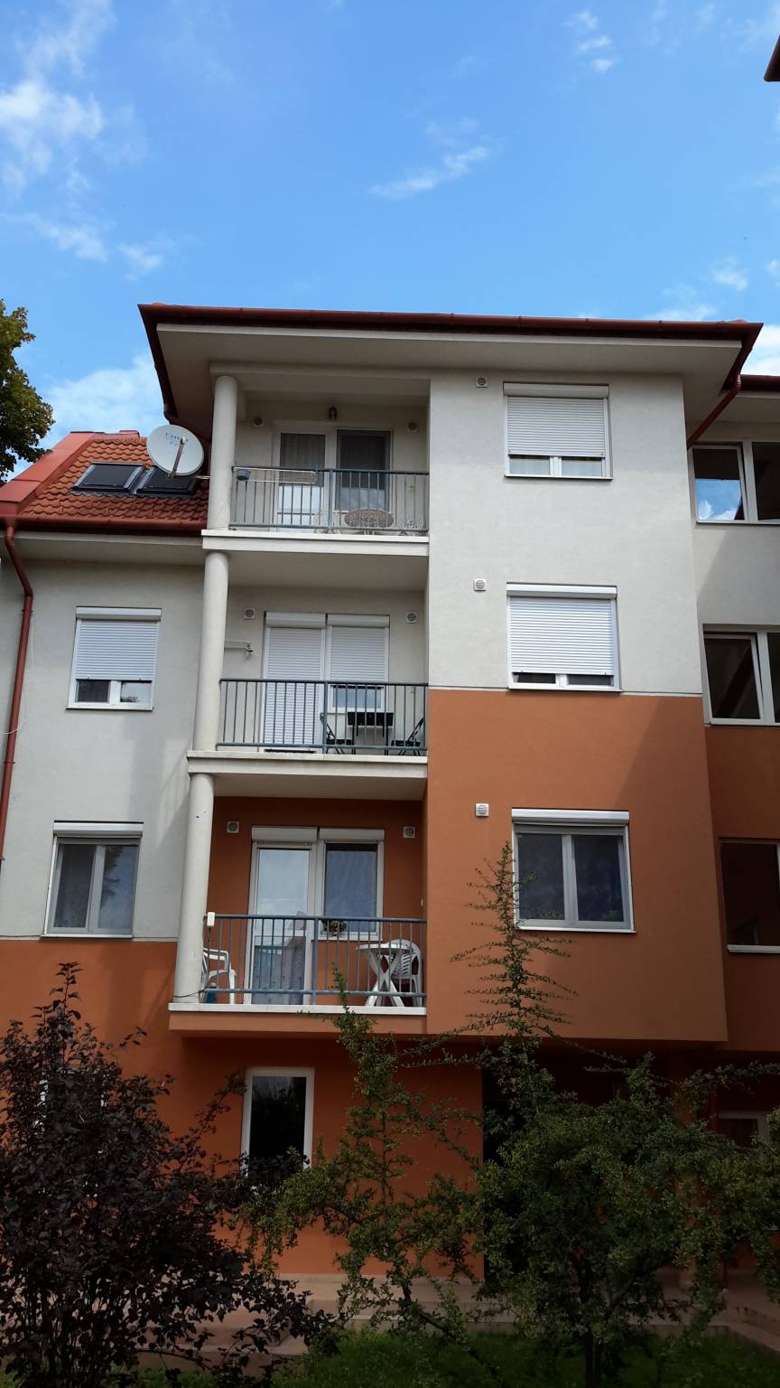 Áron Apartman – Hajdúszoboszló