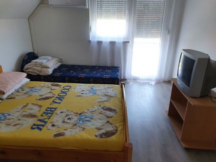 Farkas Apartmanok12