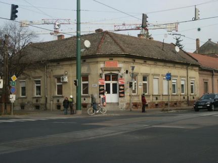 4Lépcsős Söröző Szeged Non-Stop