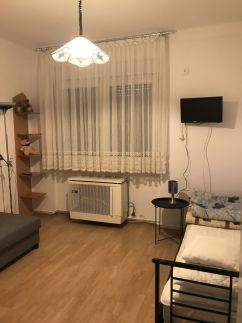 Szele Apartman13