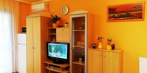 Balaton Wellness Apartman71