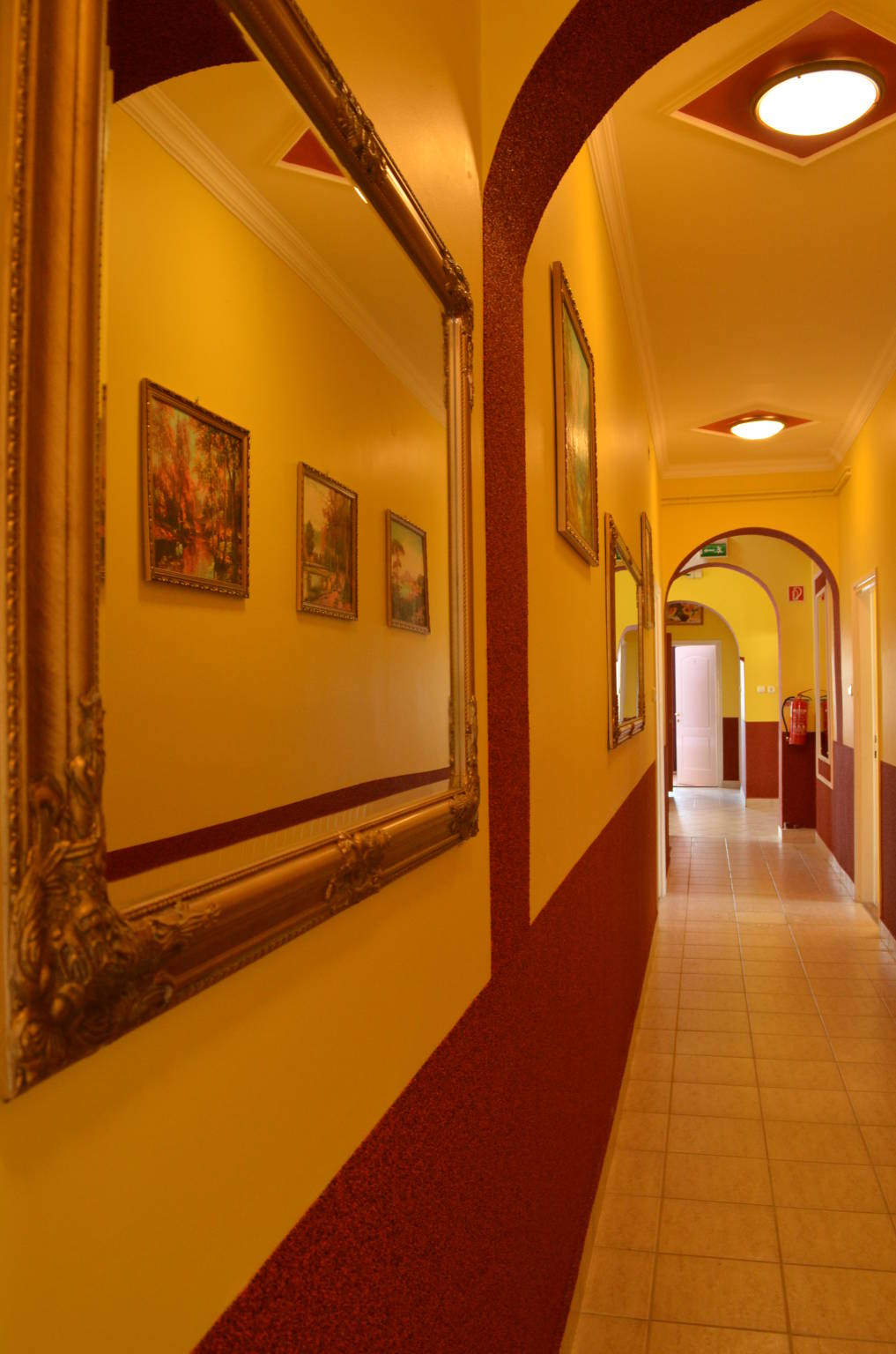 Hotel Napsugár – Balatonmáriafürdő fotó 5