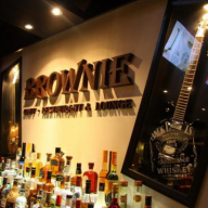 Brownie Cafe * Restaurant & Lounge