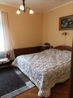 Lázár Apartmanok26