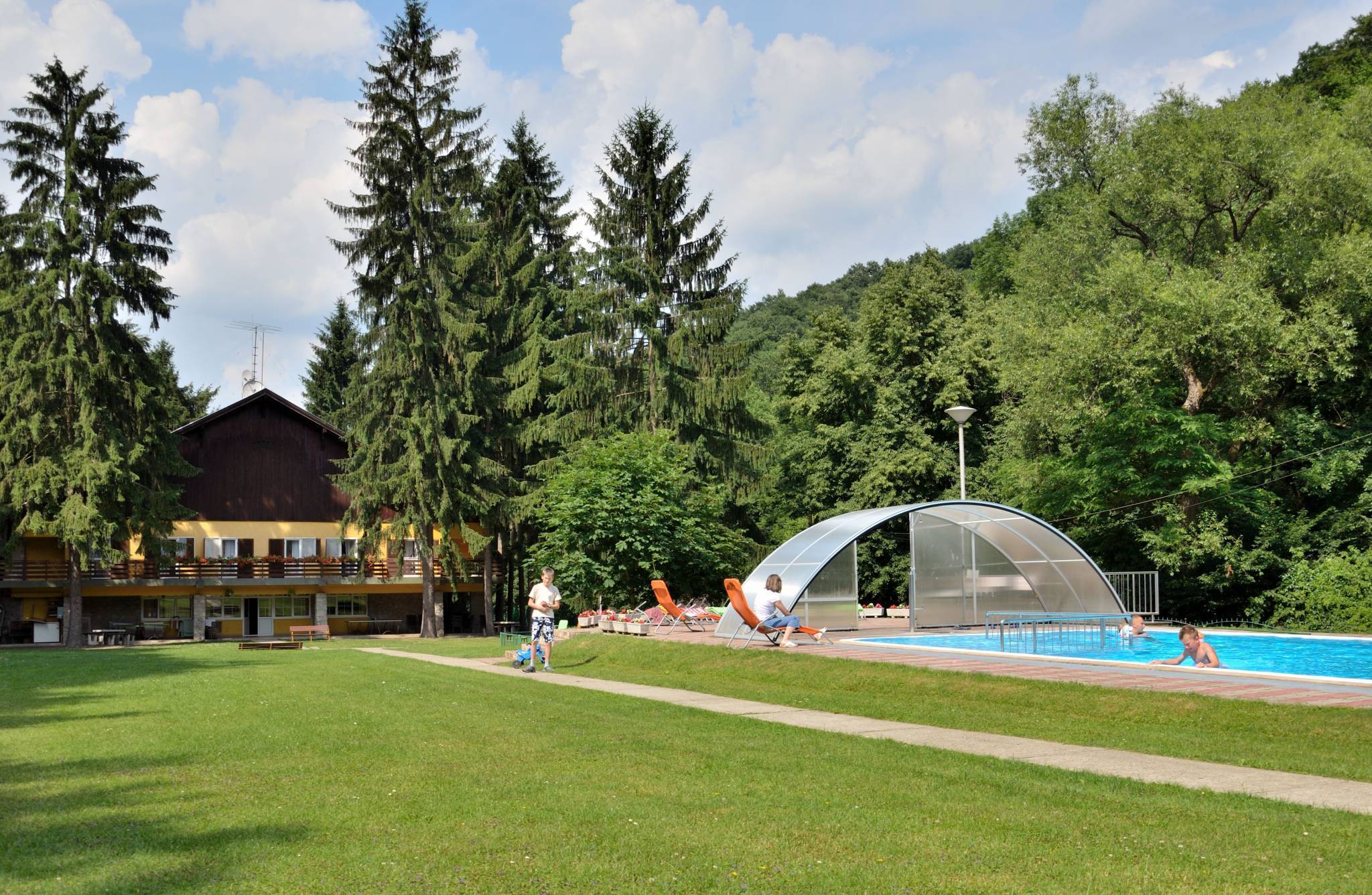 Feketevölgy Panzió – Kemence fotó 29