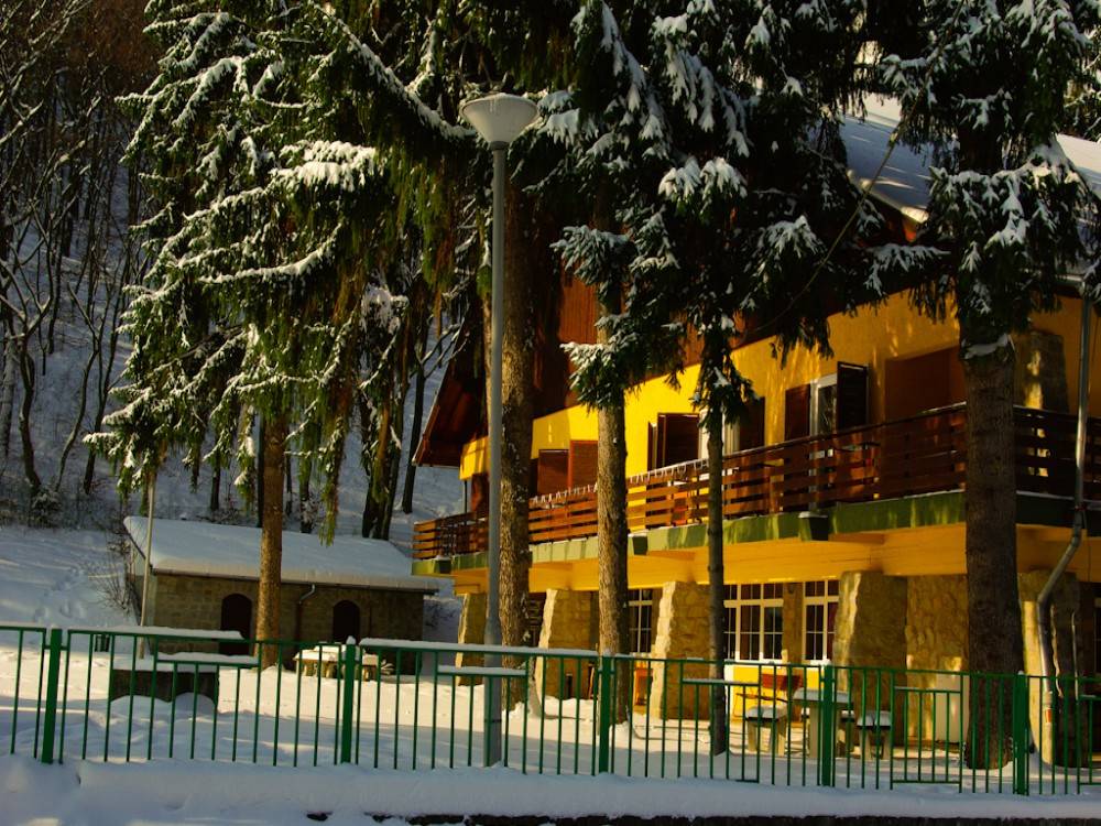 Feketevölgy Panzió – Kemence fotó 18