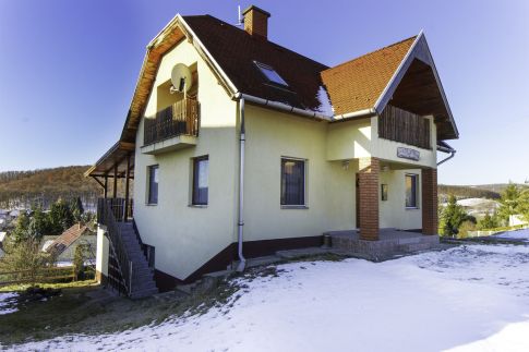 Szigeti Villa