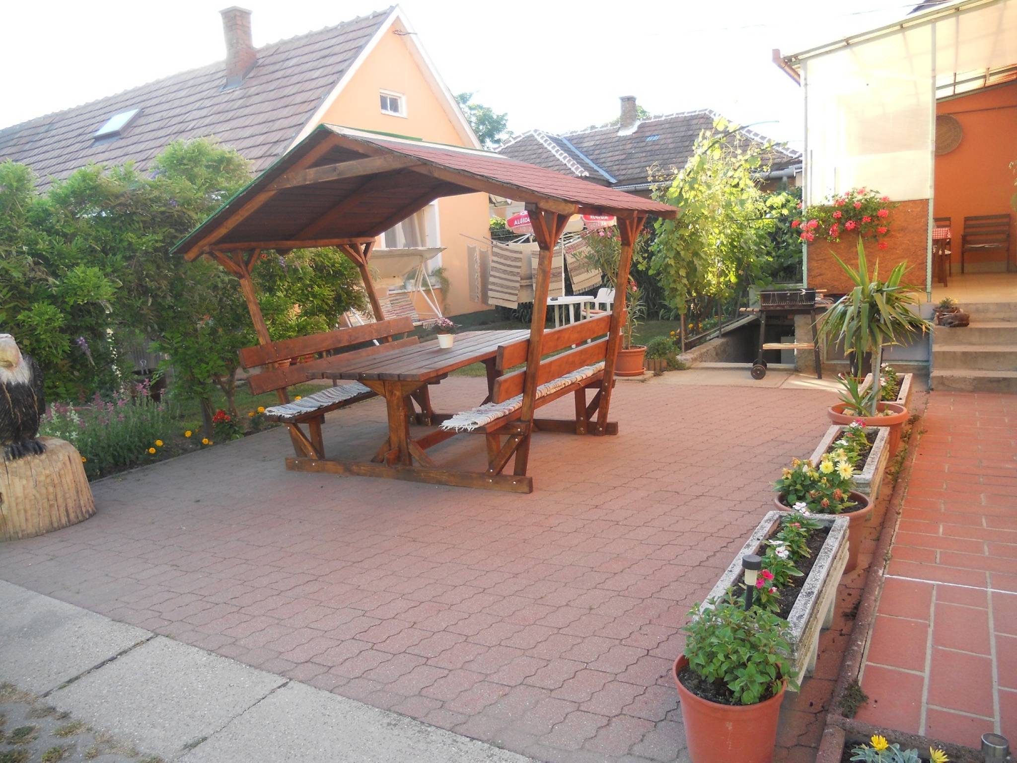 RONI Apartmanok – Balatonlelle