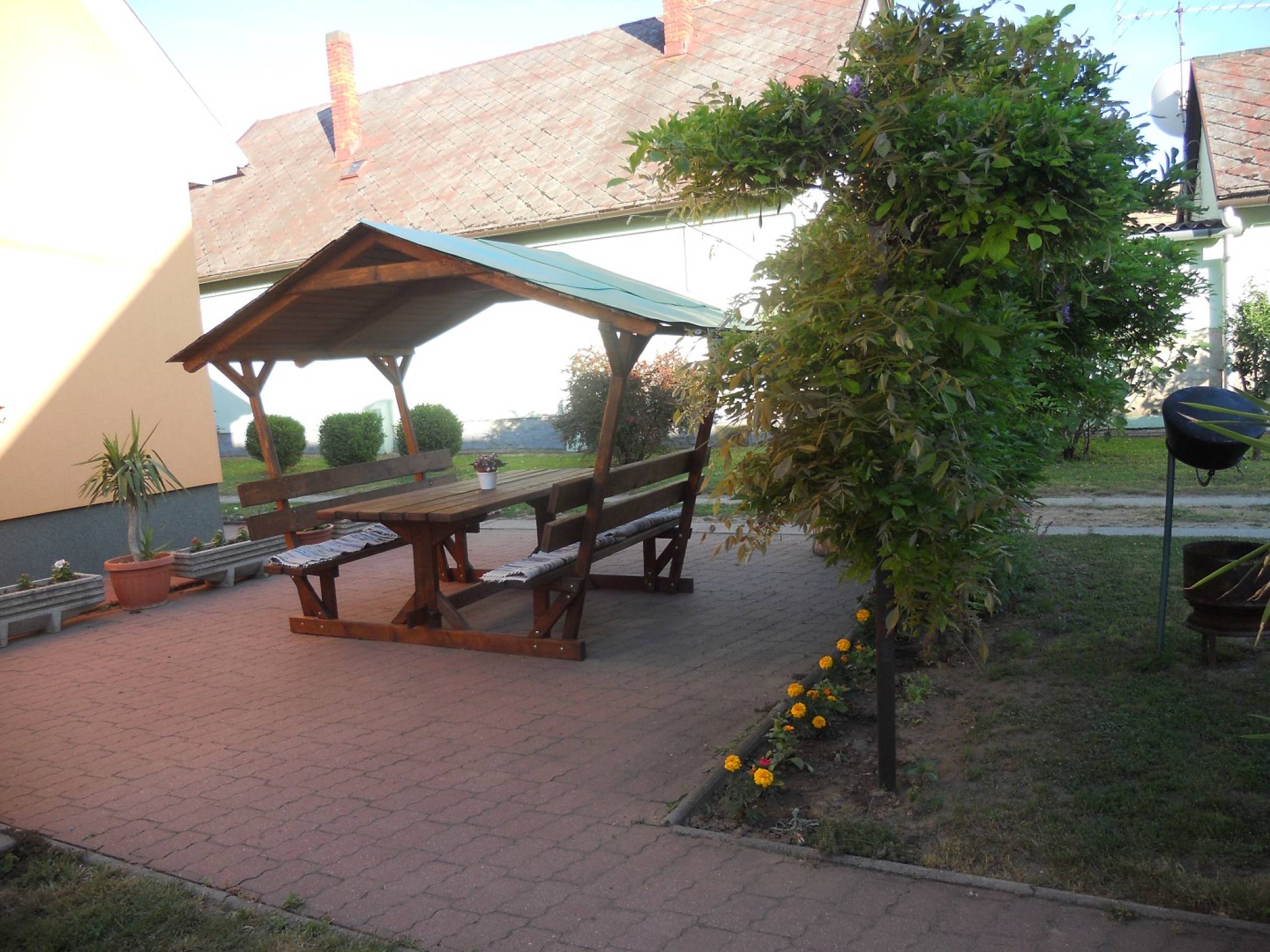 RONI Apartmanok – Balatonlelle fotó 3